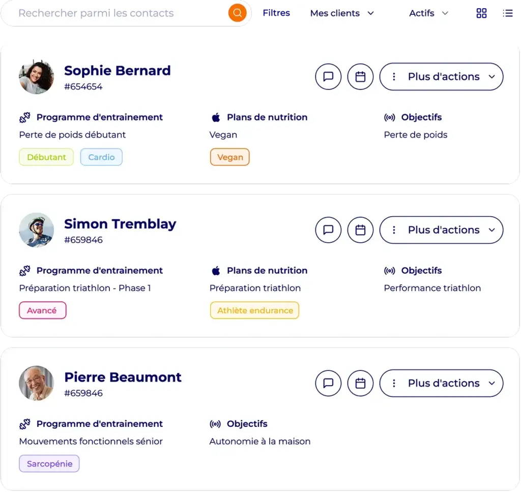Liste de clients dans Hexfit avec programme d'entraînement, plan de nutrition et objectifs pour chaque profil